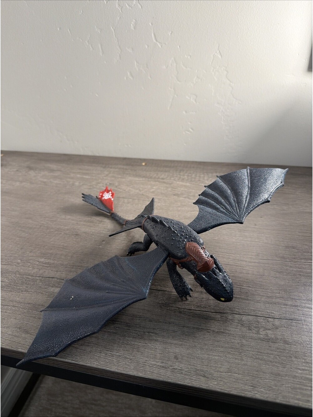 Dreamworks How to Train Your Dragon 2010 Toothless Action Figure Wing Flap Rare